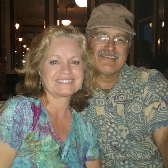 Meet your Posher, Celeste - Picture 2 of 4